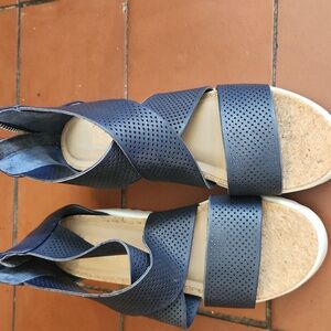 STEVEN Natural Comfort Perforated Leather Platform Sandals 7.5M